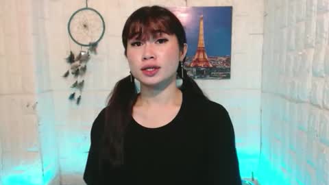 Snapshot of urasian_khalifa21 chatting on April 2026 06:36:01 AM Shirley online show from April 2026 06:36:01 AM