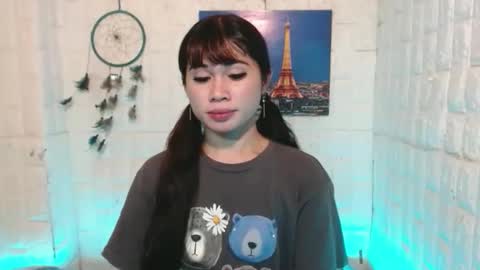 Snapshot of urasian_khalifa21 chatting on April 2026 09:50:02 PM Shirley online show from April 2026 09:50:02 PM