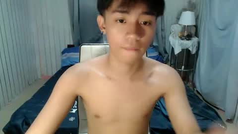 Snapshot of urasian_nathaniel chatting on November 2025 09:45:01 AM HI WE ARE NATHANIEL AND SEV online show from November 2025 09:45:01 AM