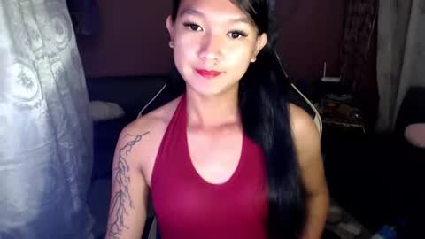 Snapshot of urasian_newra chatting on March 2025 01:23:01 AM NEWRA ALLISON online show from March 2025 01:23:01 AM