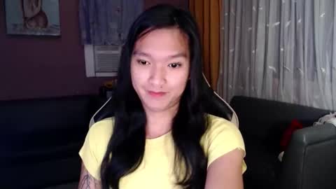 NEWRA  ALLISON online show from December 2025 07:42:01 PM