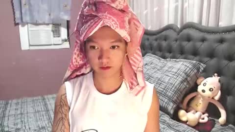 NEWRA  ALLISON online show from March 2026 04:28:02 AM