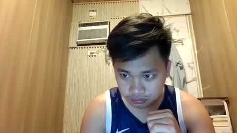 urasian_van online show from June 2026 05:59:01 PM