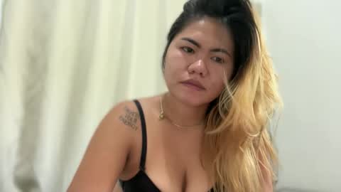 Snapshot of urasianblairexxx chatting on March 2026 02:37:01 AM urasianblairexxx online show from March 2026 02:37:01 AM