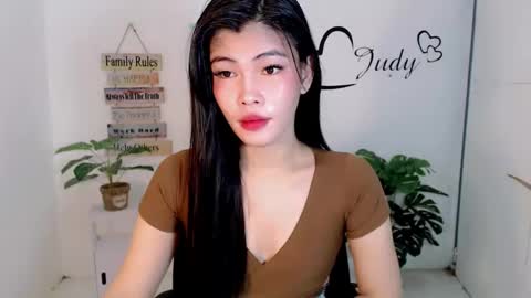 Snapshot of urasianpinayjudyxxx chatting on February 2025 03:23:02 AM urasianpinayjudyxxx online show from February 2025 03:23:02 AM