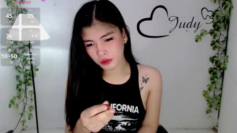 Snapshot of urasianpinayjudyxxx chatting on March 2025 07:57:01 AM urasianpinayjudyxxx online show from March 2025 07:57:01 AM
