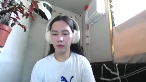 Snapshot of urasiantserika chatting on March 2026 01:42:01 AM Erika online show from March 2026 01:42:01 AM