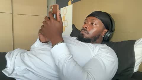 urbandick5 online show from March 2026 12:07:01 PM