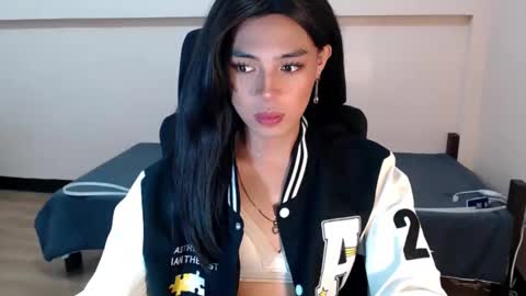 Snapshot of urbeautifulalexa chatting on April 2026 06:17:02 AM Miss alexa online show from April 2026 06:17:02 AM