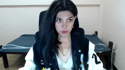 Miss alexa online show from May 2026 07:03:01 AM