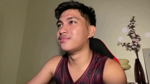 Dannie online show from October 2025 04:28:01 PM