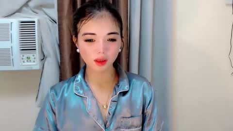 urcutie_ayah online show from December 2025 07:06:02 AM