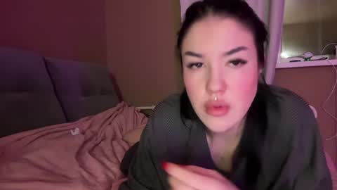 Snapshot of urdevilbaby chatting on December 2024 04:51:01 PM Margo online show from December 2024 04:51:01 PM