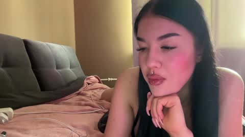 Snapshot of urdevilbaby chatting on February 2025 09:47:02 AM Margo online show from February 2025 09:47:02 AM