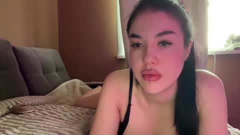 Snapshot of urdevilbaby chatting on February 2025 08:06:01 AM Margo online show from February 2025 08:06:01 AM