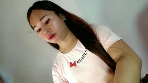 Snapshot of urdoll_trixie chatting on September 2025 03:33:01 PM trixie tan online show from September 2025 03:33:01 PM