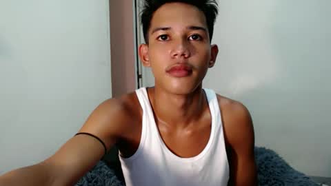 urdreamboy_clarin online show from June 2026 04:39:01 AM