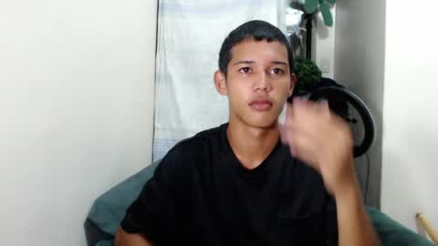 urdreamboy_clarin online show from July 2026 09:12:02 AM