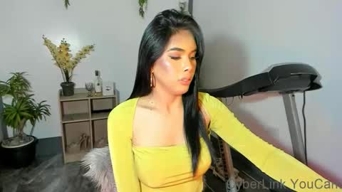 Angela Cullens online show from December 2024 02:22:02 AM