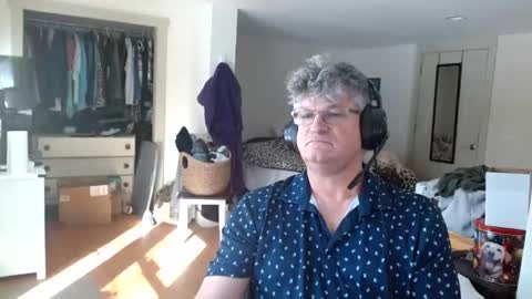 Gregor online show from March 2025 07:03:02 PM