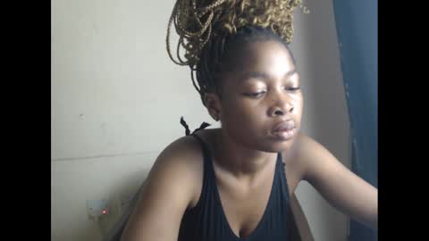 urflirtydoll online show from January 2025 06:31:02 AM