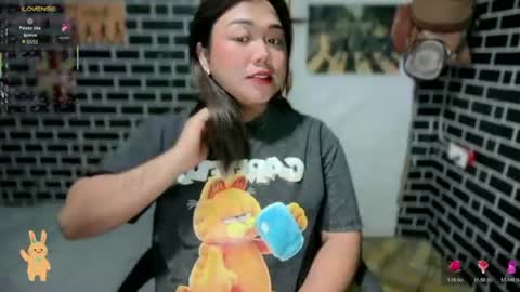 Snapshot of urgirl_dimple chatting on June 2026 09:28:01 PM Dimple online show from June 2026 09:28:01 PM