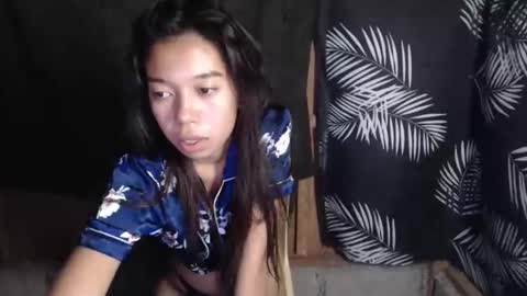 Snapshot of urgirlyflor chatting on April 2026 11:37:01 AM BB online show from April 2026 11:37:01 AM