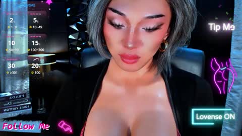 My bella 3 online show from September 2025 09:00:01 AM