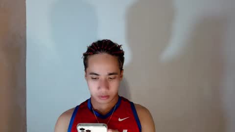 Snapshot of urguy_habibi chatting on July 2026 12:09:02 PM Bib online show from July 2026 12:09:02 PM
