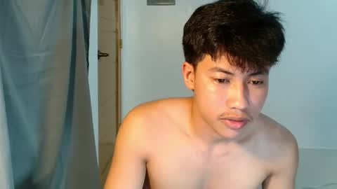 Snapshot of urhot_jules chatting on March 2026 04:57:01 PM erwin online show from March 2026 04:57:01 PM