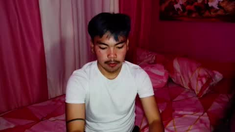 Snapshot of urhot_kharlxoxo chatting on November 2025 12:15:01 PM john carlo online show from November 2025 12:15:01 PM