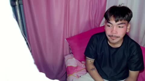 Snapshot of urhot_kharlxoxo chatting on November 2025 11:34:02 AM john carlo online show from November 2025 11:34:02 AM