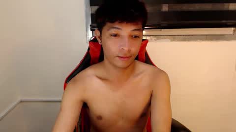 Ethan online show from December 2025 03:39:01 PM