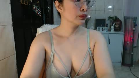 Snapshot of urhotmistress02 chatting on March 2026 02:06:01 AM urhotmistress02 online show from March 2026 02:06:01 AM