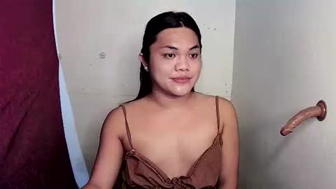 Snapshot of urhottie_bella chatting on December 2025 11:04:02 AM urhottie_bella online show from December 2025 11:04:02 AM