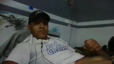 Snapshot of urielgarciabautista976 chatting on March 2026 02:28:02 PM el chaparrito online show from March 2026 02:28:02 PM