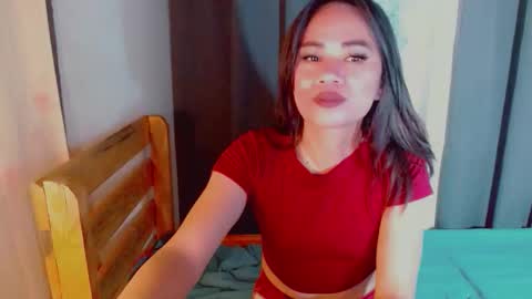 urlovely_che online show from November 2025 02:44:01 AM