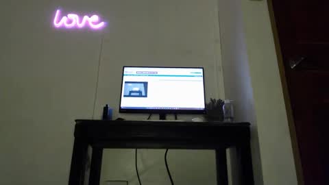 Snapshot of urlovely_hait chatting on December 2024 08:02:02 AM Sham online show from December 2024 08:02:02 AM