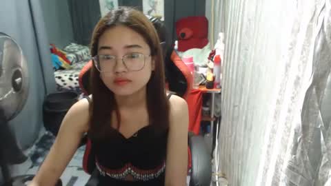 Snapshot of urlovelychinita chatting on January 2025 10:27:02 PM urlovelychinita online show from January 2025 10:27:02 PM