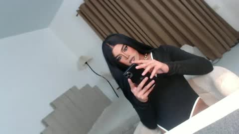 Snapshot of urnauthy_ciliaxxx chatting on June 2026 04:27:01 PM cecilia online show from June 2026 04:27:01 PM
