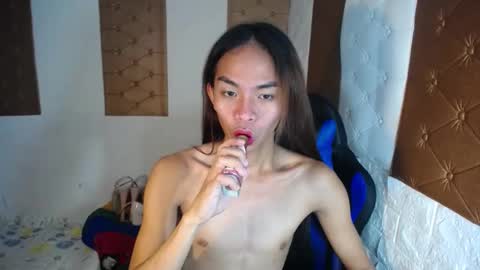 urpinay_cassy online show from January 2025 09:35:01 AM