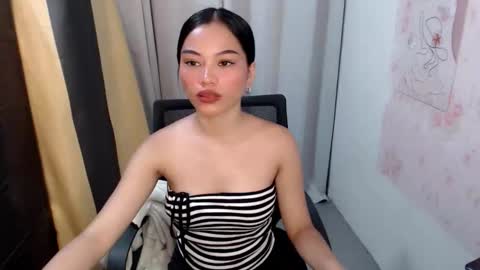 Snapshot of urpinay_christinexx chatting on April 2026 04:29:01 AM urpinay_christinexx online show from April 2026 04:29:01 AM