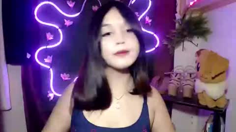 Pia online show from November 2025 11:04:02 PM