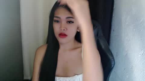 Jenny online show from February 2025 10:37:01 PM