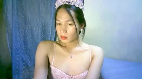 queen julia not into CHEAPGUY online show from January 2025 01:02:01 PM