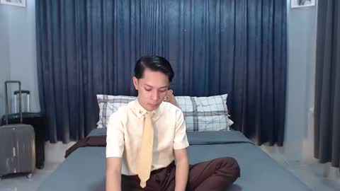 Mel online show from February 2025 12:37:02 AM