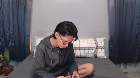 Mel online show from September 2025 01:05:02 AM