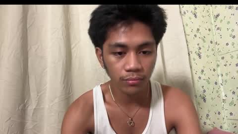 Snapshot of urpinoynaughty chatting on November 2025 01:46:01 PM urpinoynaughty online show from November 2025 01:46:01 PM