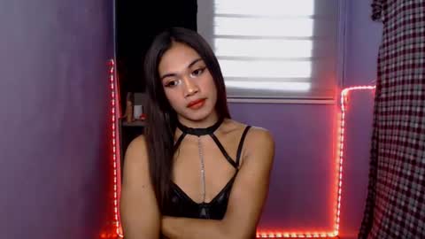 angel online show from December 2024 03:52:01 AM