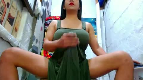 Snapshot of urprincessofselfsuck chatting on April 2026 09:48:02 PM urprincessofselfsuck online show from April 2026 09:48:02 PM